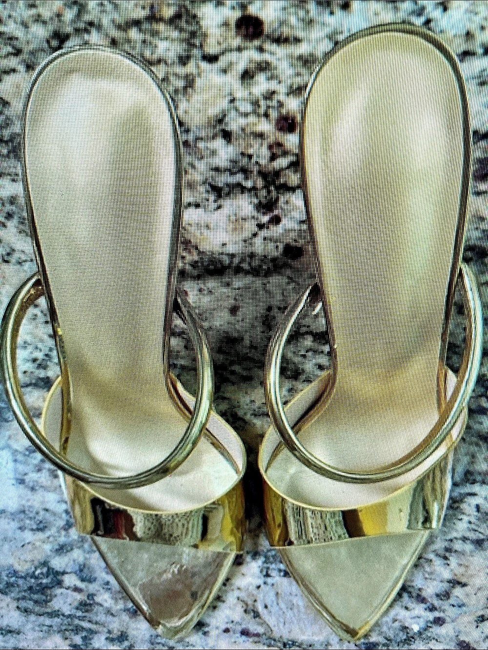 Metallic Pointed-Toe Heels in Gold Like New